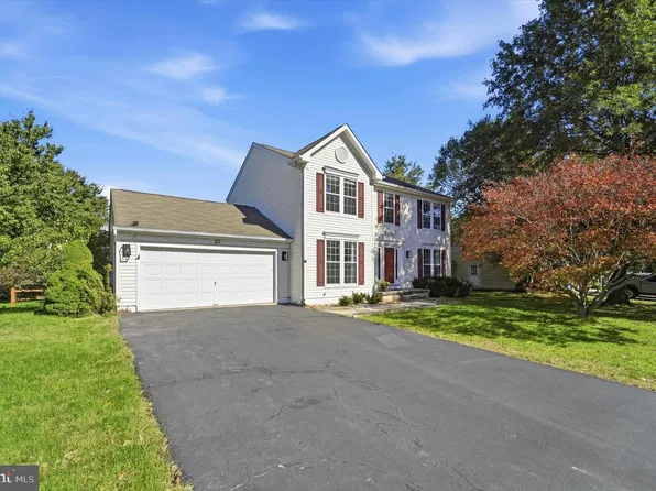 417 Winding Stream Rd, Spring City, PA 19475