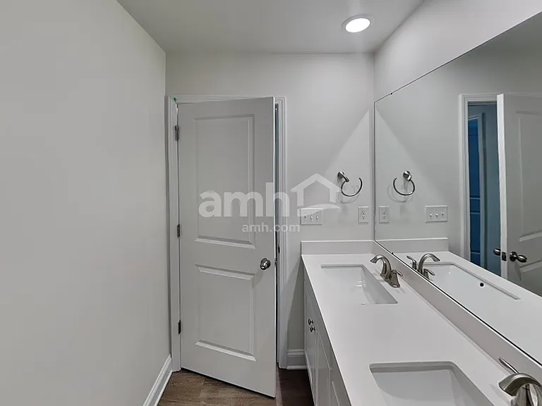 6067 Rosemore Ln — Photo 24