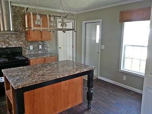 1st image of 4460 Palomino Dr