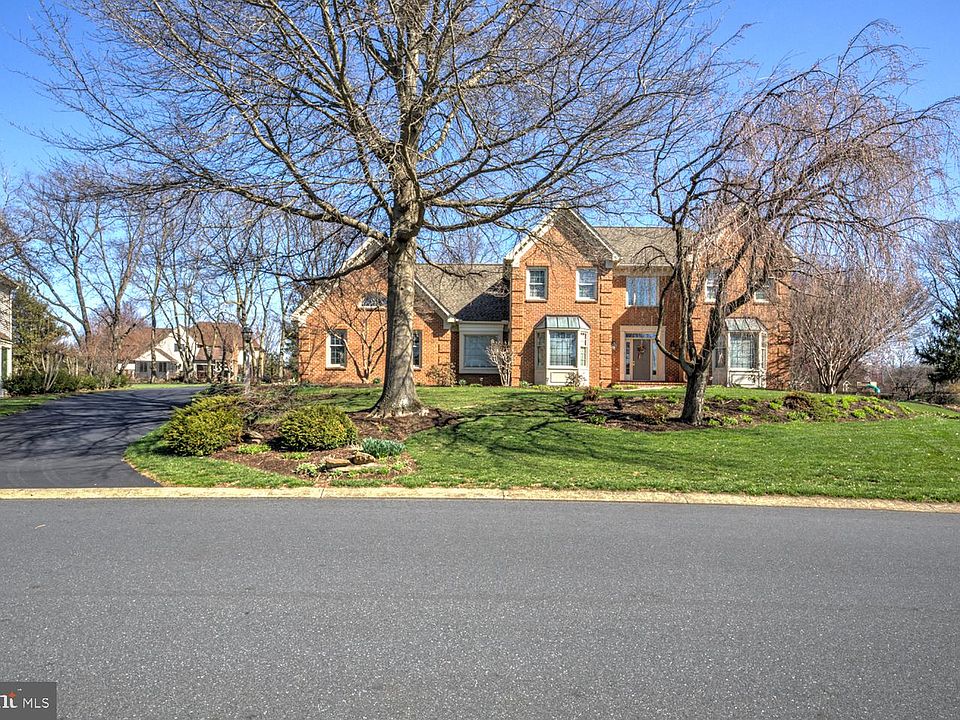 1st image of 1021 Steeplechase Dr