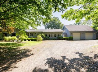 54 Transylvania Rd, Roxbury, CT 06783