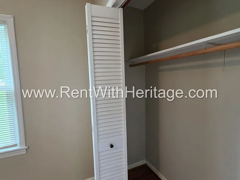 6266 Melrose St — Photo 36
