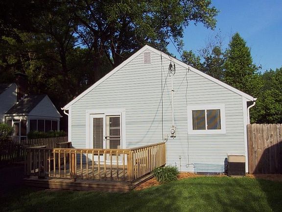 3rd image of 6019 Kingsley Dr