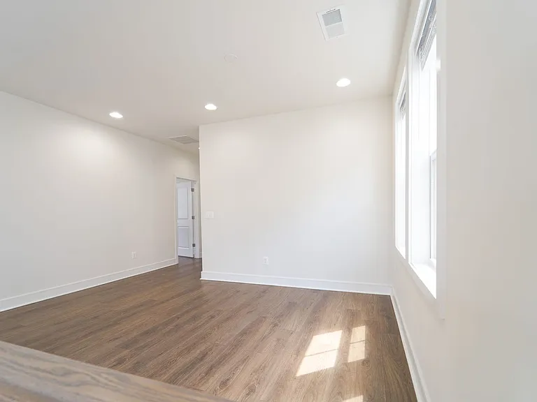 41935 Spring Air Dr — Photo 33