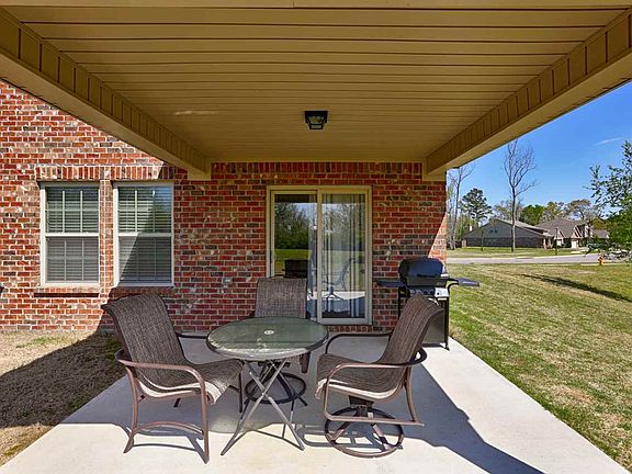 4th image of 1833 Clayton Cove Dr NW