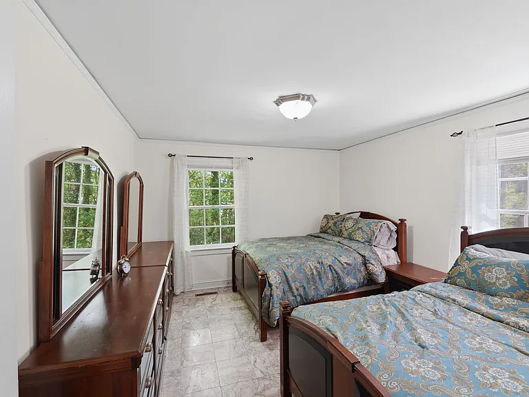 3120 Baucom Rd — Photo 5