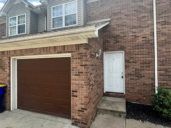 105 Hillridge Ct, Bowling Green, KY 42101