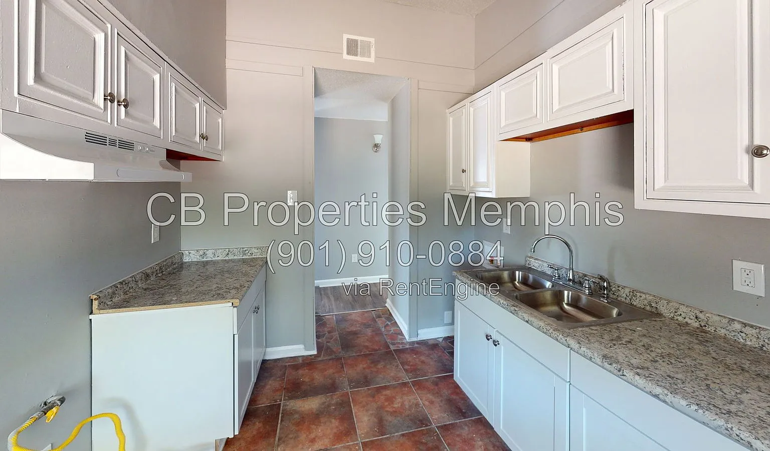 3 bed, 1.0 bath, 1131 sqft, $1,095 — Photo 3