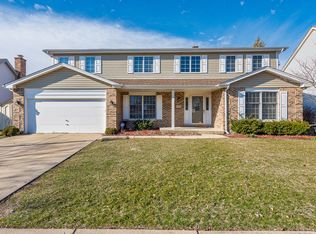 794 Provincetown Dr, Carol Stream, IL