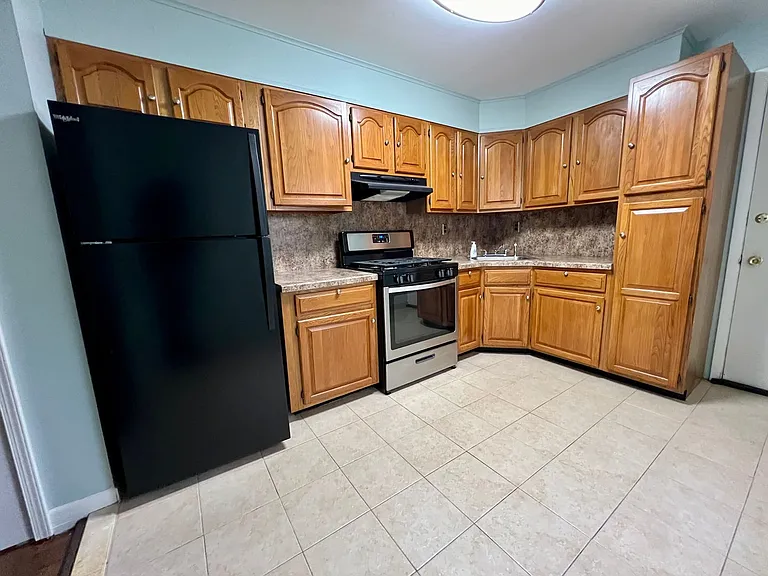 3319 Brandywine St — Photo 8