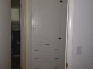 6933 Blantyre Rd, Warrenton, VA 20187