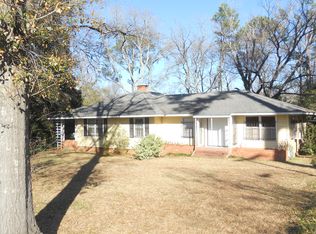 3302 N Pecan St, Nacogdoches, TX 75965