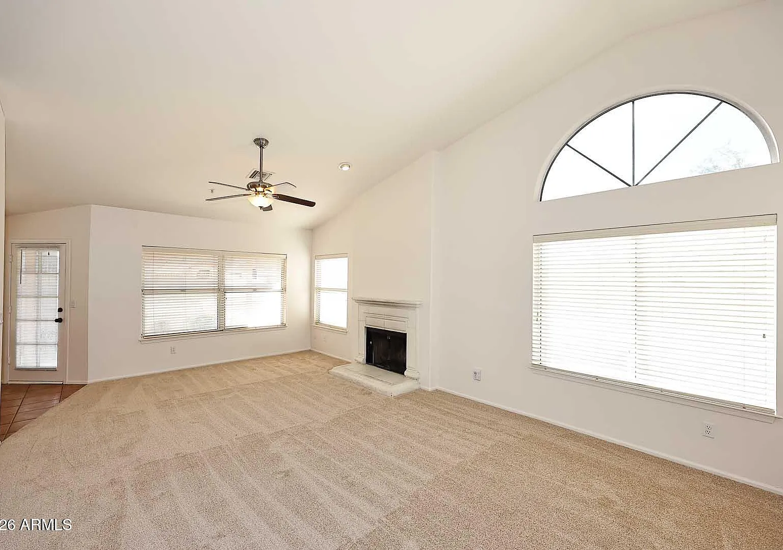 3 bed, 2.0 bath, 1568 sqft, $3,500 — Photo 4