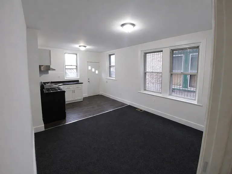 6232 Chestnut St #1 — Photo 3