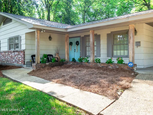 1683 Wilhurst St, Jackson, MS 39211