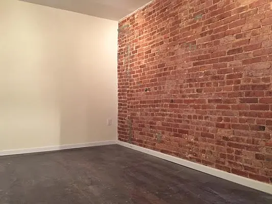 Rented by Reliance Realty Partners LLC  | media 9