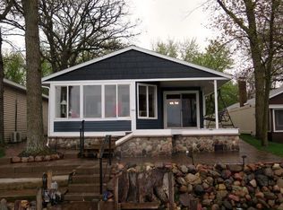 672 Dam Rd, Arnolds Park, IA 51331