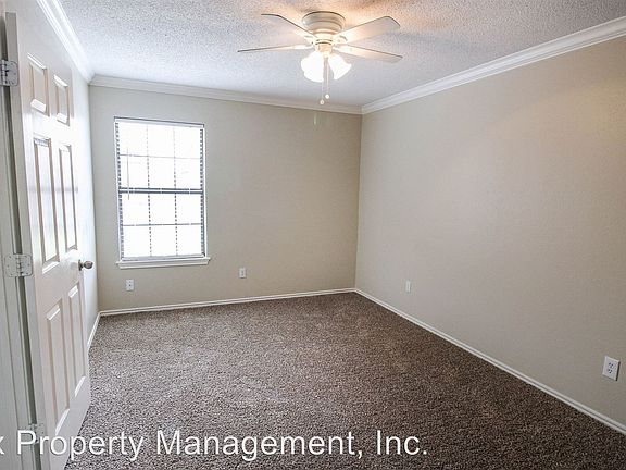 3rd image of 611 N Elkhart Ave APT A