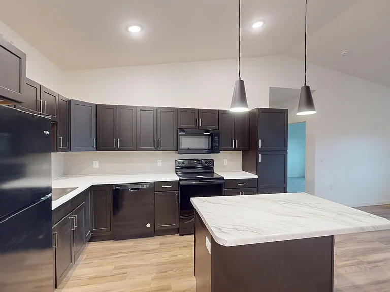 Sage Meadow Apartments & Townhomes — Photo 153