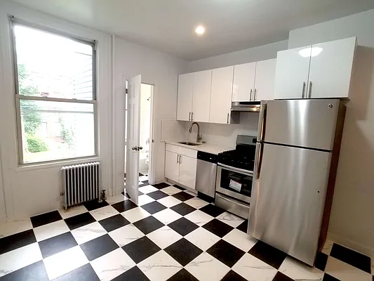 Rented by Compass | media 20