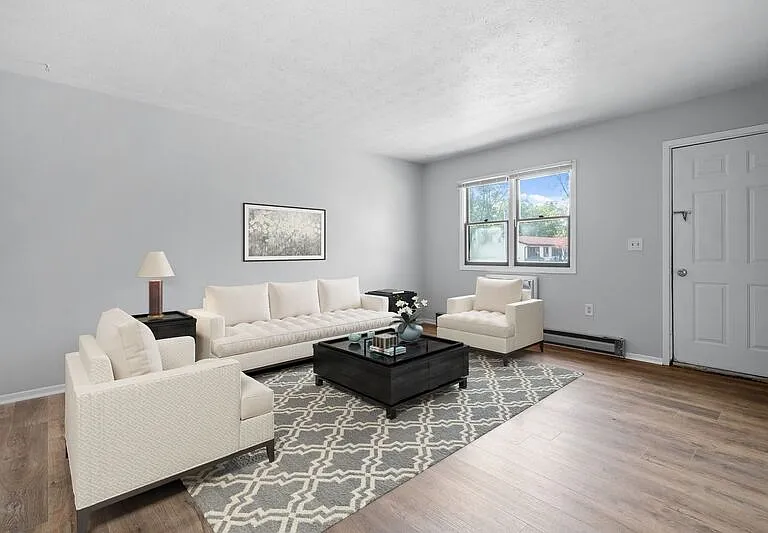 199 N Madison Rd #C — Photo 4