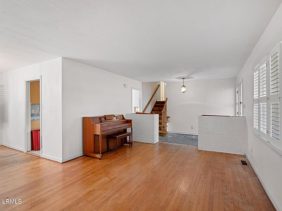 4th image of 13005 Gollihugh Street