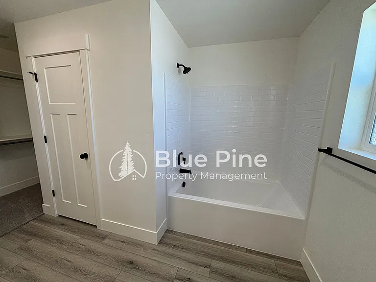 3025 Kai Ct #1 — Photo 10