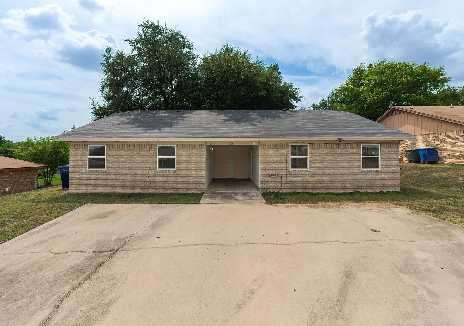203 Sorrell Dr. — Photo 1