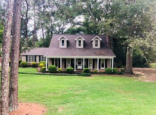114 Melissa Ln, Headland, AL 36345