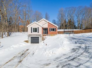 902 Muselbeck Rd, Pattersonville, NY 12137