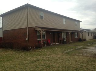 308 Park Ave #C, South Pt, OH 45680