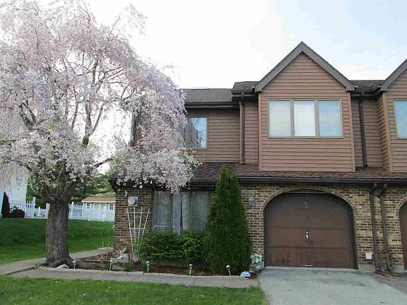 4th image of 3 Cambridge Ct