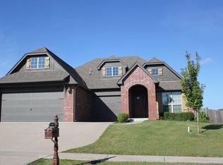 13400 S 20th Ct, Bixby, OK 74008