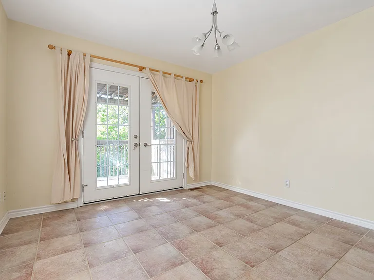 49 Logan Ct #UL - 49 LOGAN CRT — Photo 16