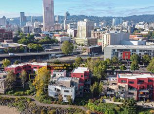 606 NW Naito Pkwy APT A14, Portland, OR