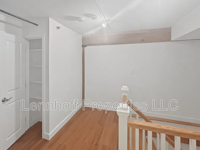 240 Jackson St #309 — Photo 4