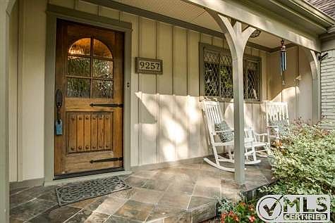 2nd image of 9257 Meadowglen Dr