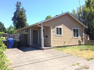 763 18th St NE, Salem, OR