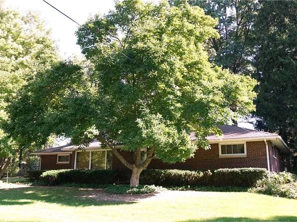 422 Fernwood Ave, Tallmadge, OH 44278