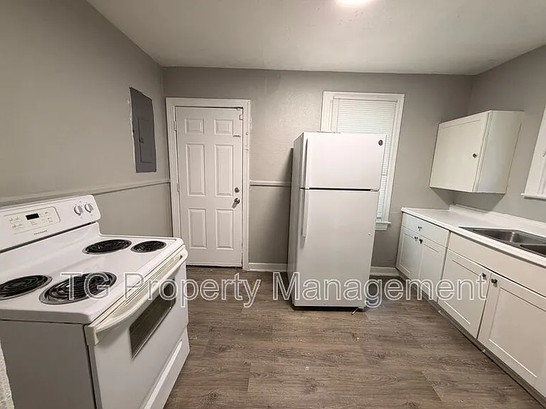4408 Kenndle Rd — Photo 8