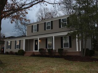 37475 Fox Run Dr, Solon, OH 44139