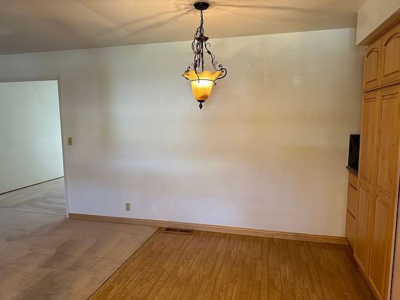 4th image of 6187 Candy Lynn Ct