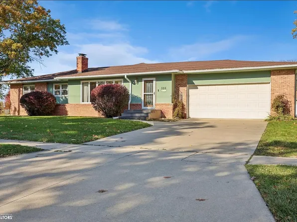 305 Westwood Dr, Marshalltown, IA 50158