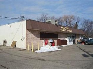 5981 W Houghton Lake Dr, Houghton Lake, MI