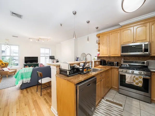 106 Washington Street image 1 of 14