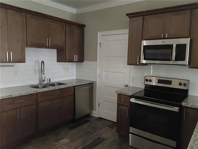 3507 Sinclair St — Photo 7