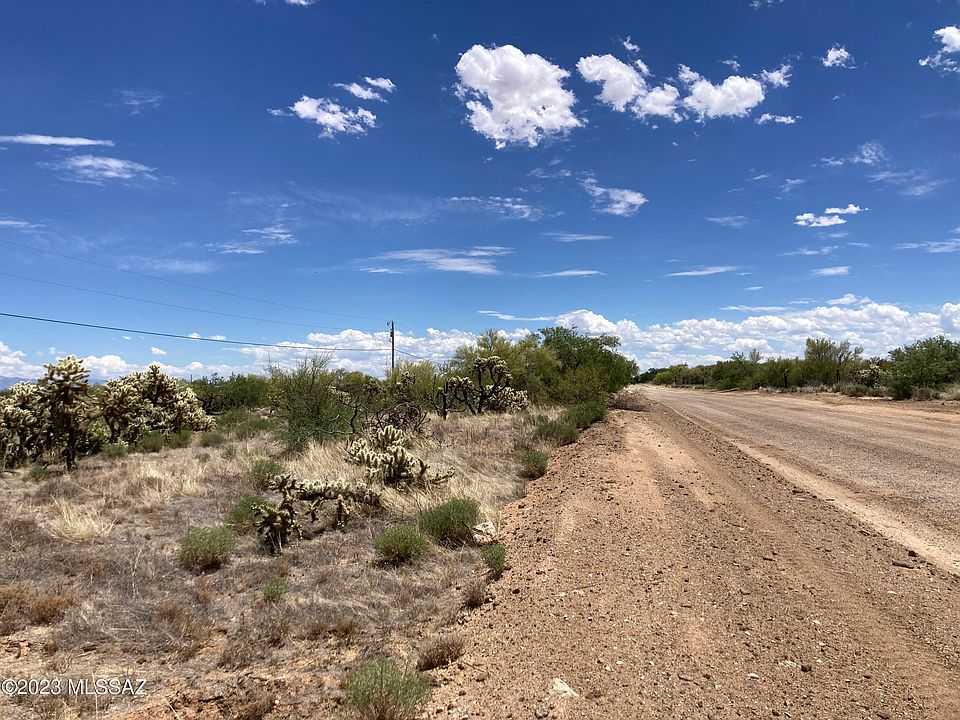2nd image of 16000 W Chumblers Rd #157