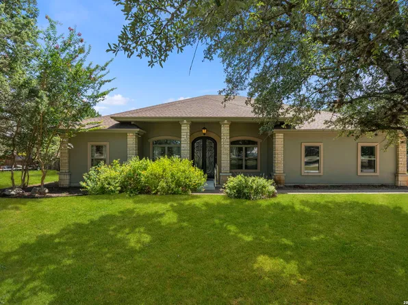 1070 Kings Ranch, Bandera, TX 78003