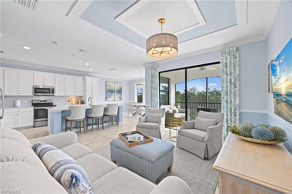 2 bed, 2.0 bath, 1250 sqft, $7,500 — Photo 1