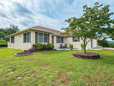3 Horseshoe Dr, Holiday Island, AR, 72631